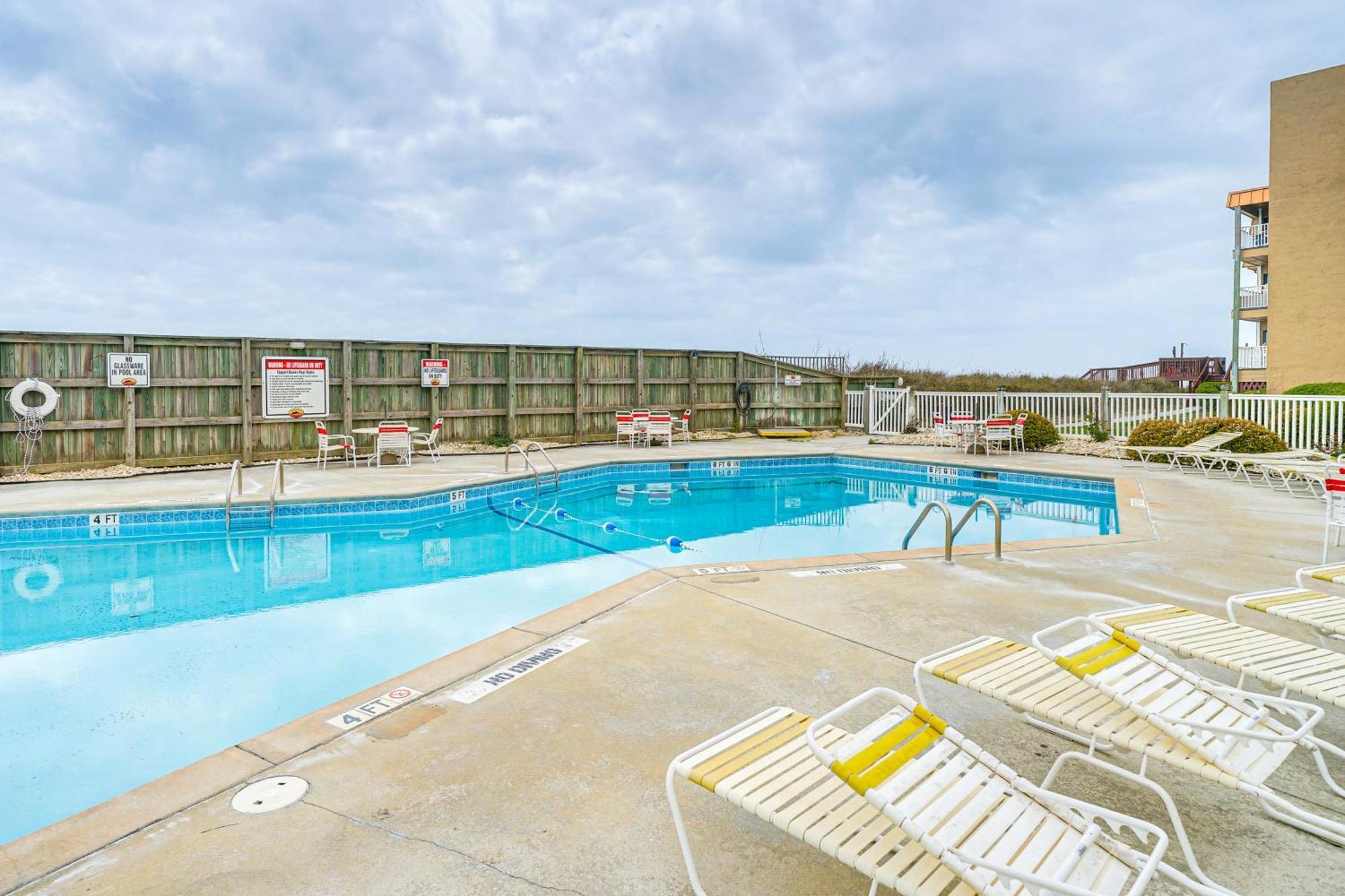 Steps To The Beach Oceanfront Condo With Lanai! North Topsail Beach Extérieur photo